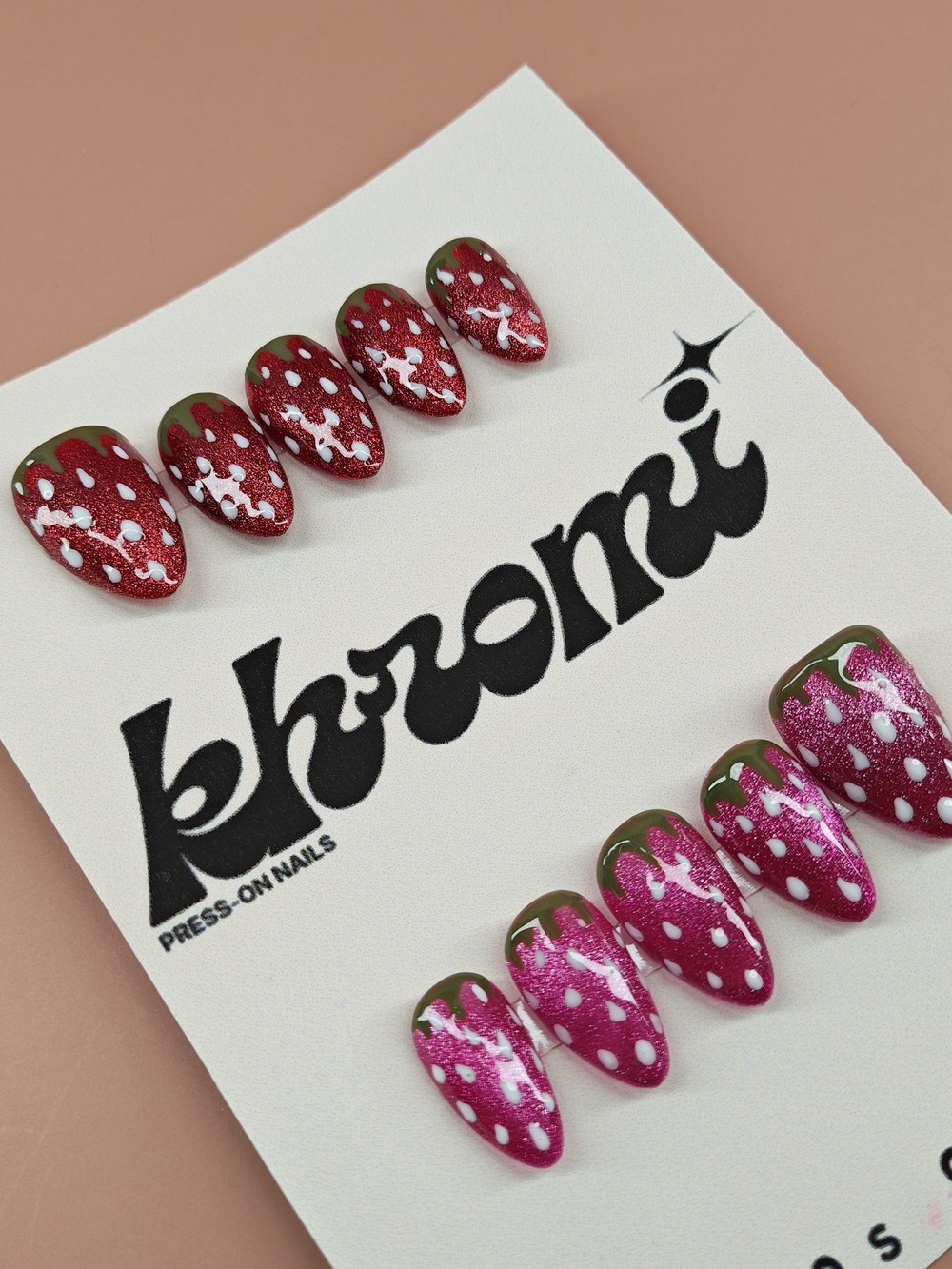 Red & Pink Strawberry Press-Ons 🍓💕 - Picture 2 of 4